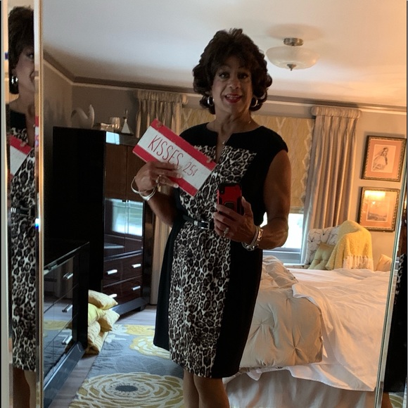 Meet Your Posher - Picture 10 of 16